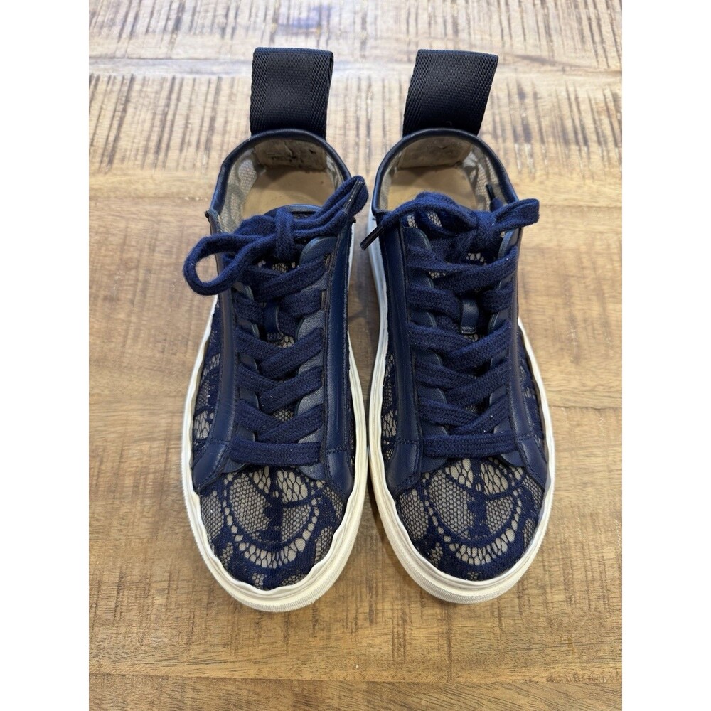 CHLOE Size 35‎ Lauren Lace Navy Blue White Sneakers Tennis Shoes Leather Scallop